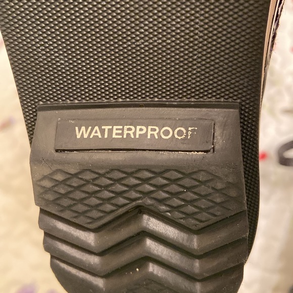 NWOT Sorel Tofino ll Boots Unisex Boy Girl SZ 3 Faux Fur Waterproof Cold Weather - Picture 8 of 14